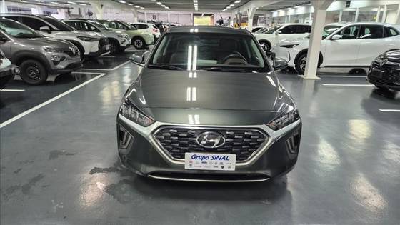 HYUNDAI IONIQ 1.6 GDI HEV DCT HYUNDAI IONIQ 1.6 GDI HEV DCT